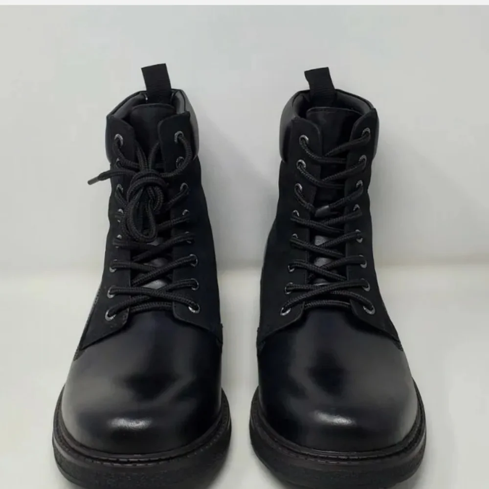 Blondo Men's Waterproof Ankle Boots Black  Lace Up B1172 014 Size 9 New